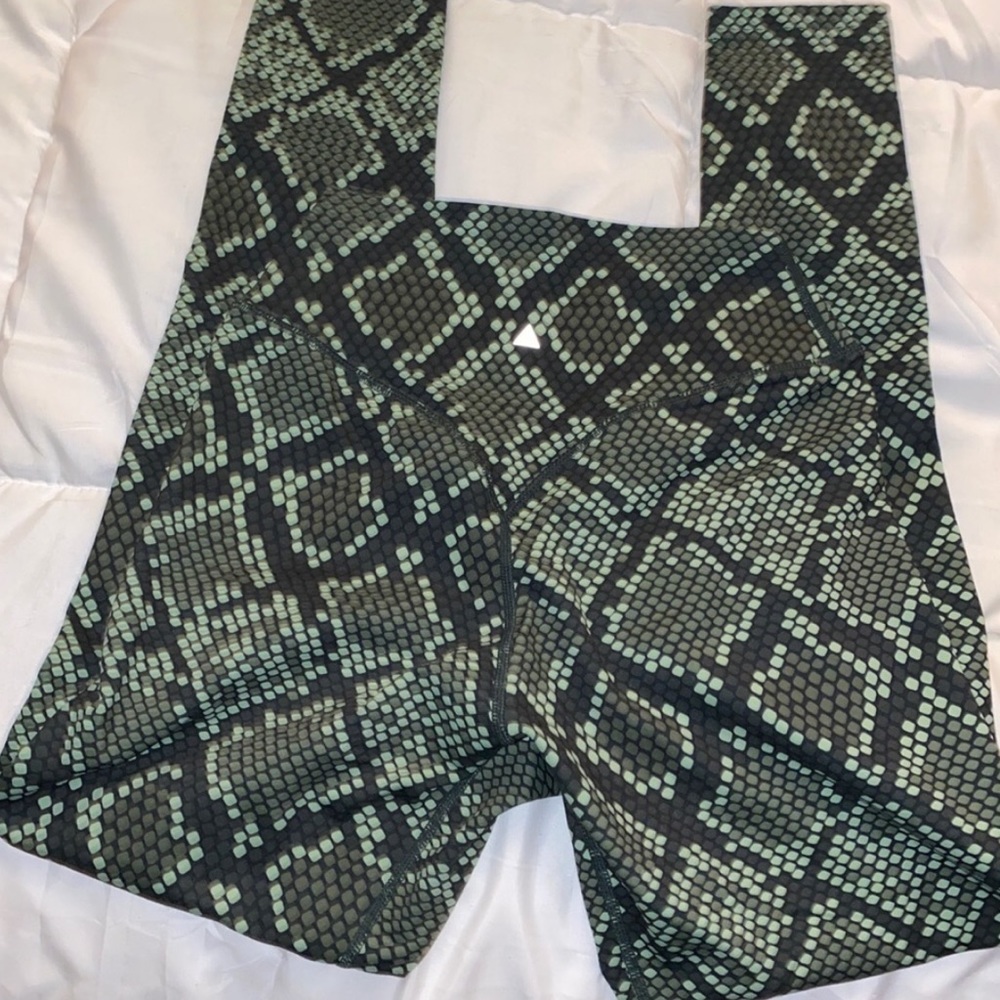 Balance athletica viper leggings
